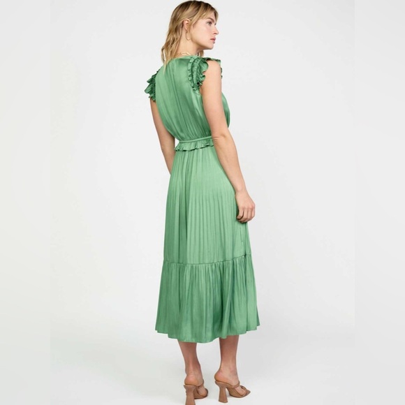 Anthropologie Current Air Green Sereia Pleated
Midi Dress Size L - Picture 3 of 12